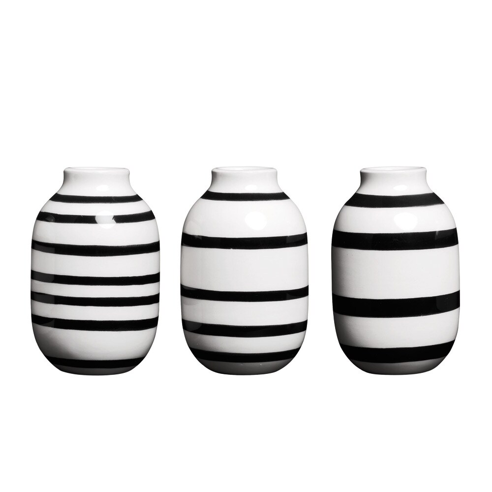 får Aktiver kærtegn Omaggio Vase Miniature 3-Pak, Sort - Kähler @ RoyalDesign.dk